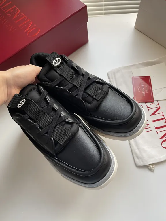 Valentino Shoe 